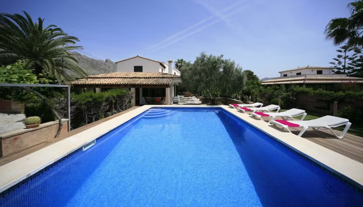 villa-el-solaz-pollensa-mallorca-spain-holiday-villa-deals-cheap